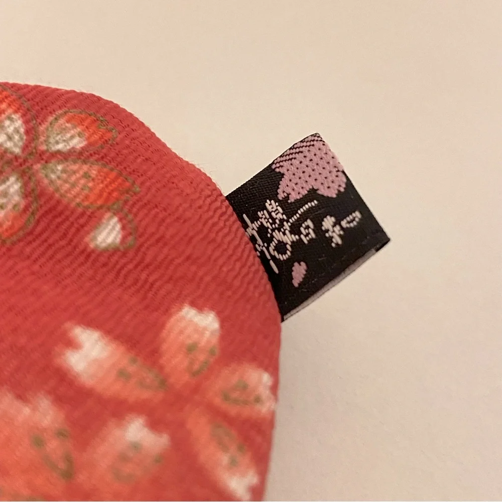 (NWOT) Japanese Sakura Cherry Blossom Mini Coin Purse